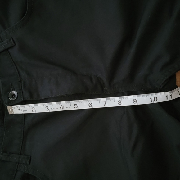 Vans Men's Black Shorts Size 36 - Picture 6 of 8